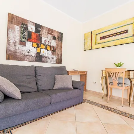 Villa With Pool In Madronal Fanabe,