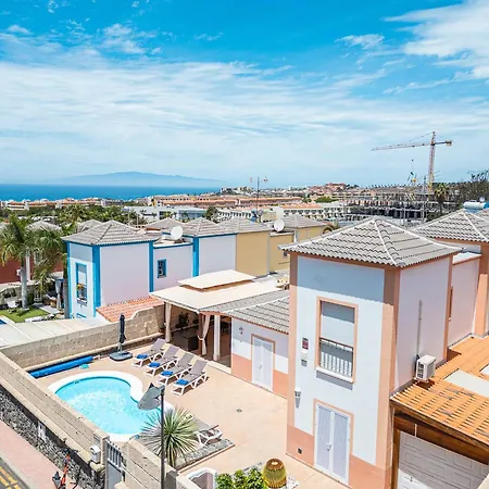 With Pool In Madronal Fanabe, * Costa Adeje (Tenerife)